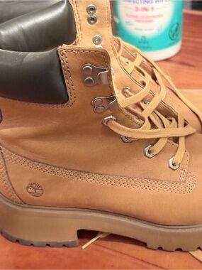 Timberland women’s Tan Waterproof Hiking Boots